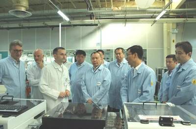 高紅衛(wèi)赴歐調(diào)研航天科工所屬企業(yè)軟件開發(fā)工作，深化國際合作與技術(shù)融合